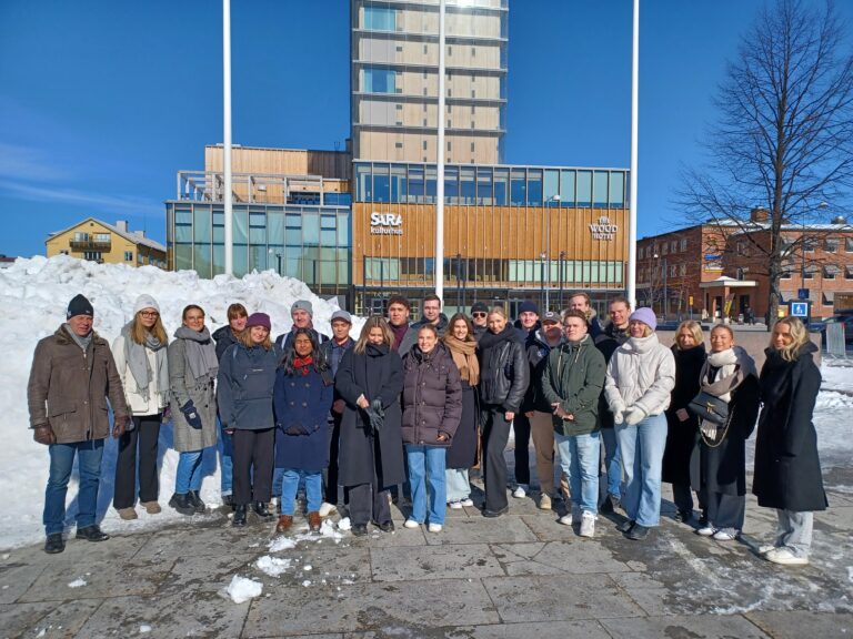 Cross-border University Cooperation for Knowledge Sharing and Regional Development