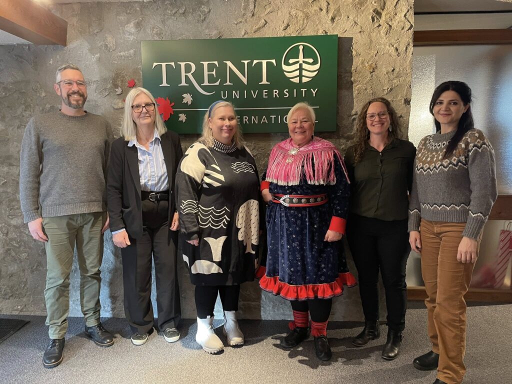 Project team members meeting with staff at Trent University (Canada) during a collaboration visit. Photo: Project documentation / Indigenous Digital Storytelling with New Media (Interreg Aurora) 