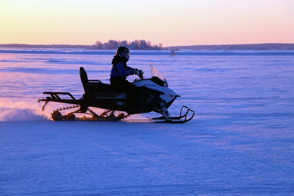 Crown Princess Victoria tested the electric snowmobile currently being evaluated within the CLAP project