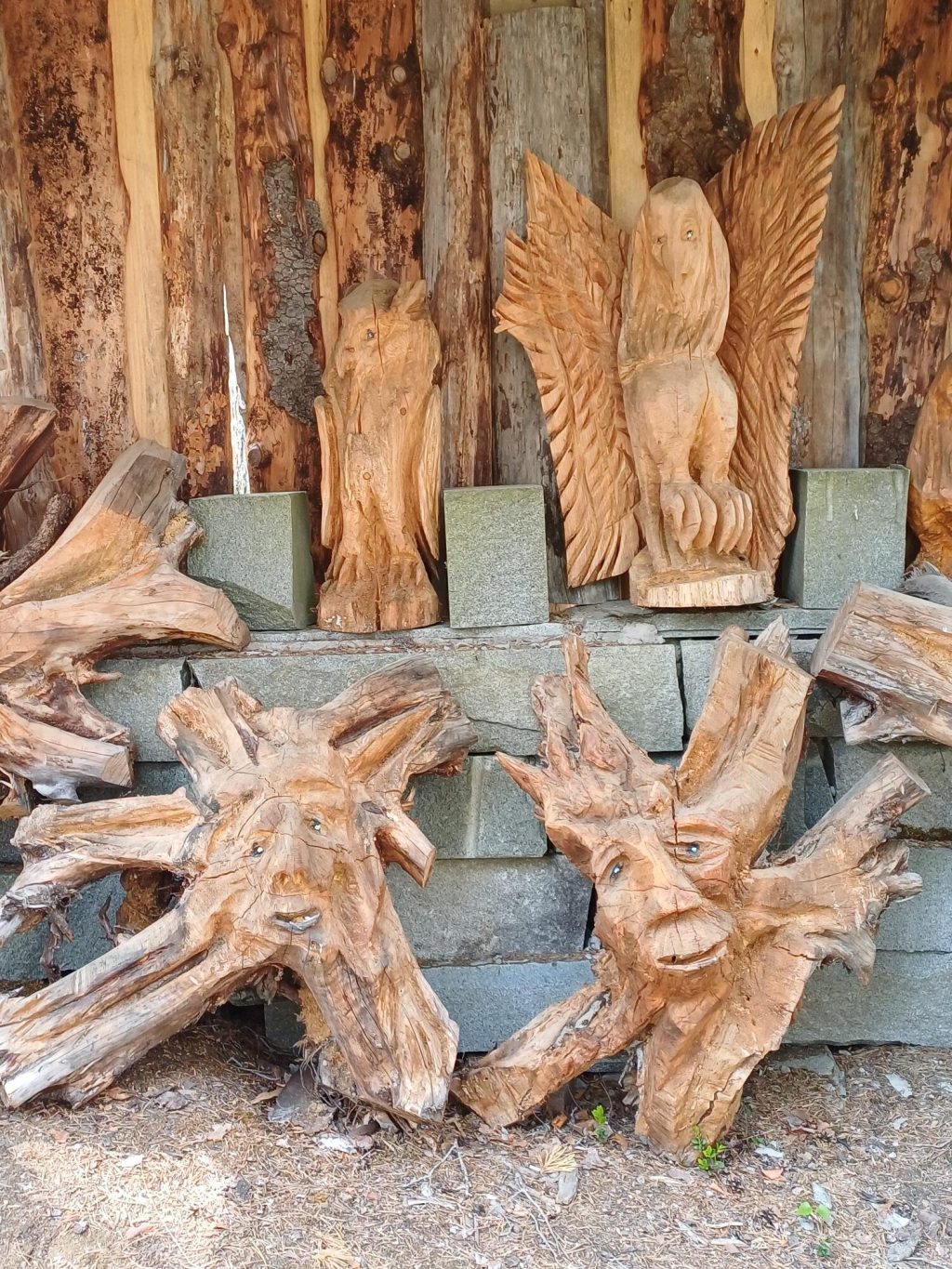 Storytelling by wood